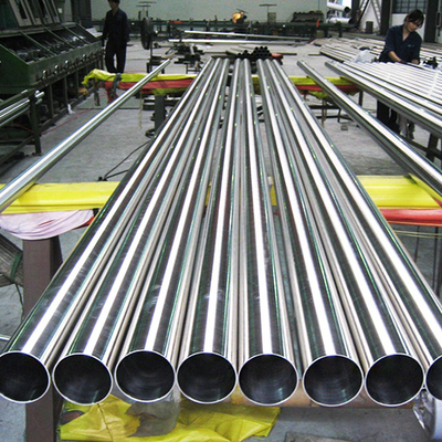 ASTM AISI 201 304 tuyaux d'acier de 25mm solides solubles a poli l'acier inoxydable sans couture autour de la tuyauterie